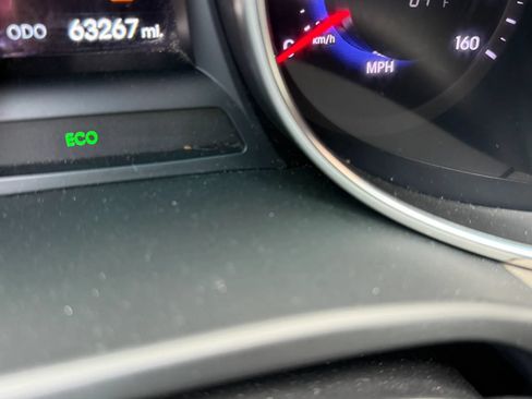 Used 2014 Hyundai Santa Fe Sport w/ Technology Package 04 AWD/4WD image 19