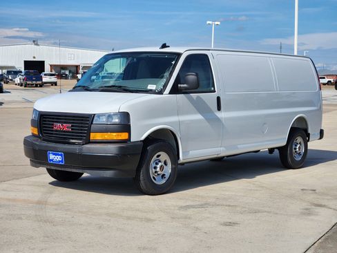 New 2025 GMC Savana 2500 Extended w/ Driver Convenience Package image 2