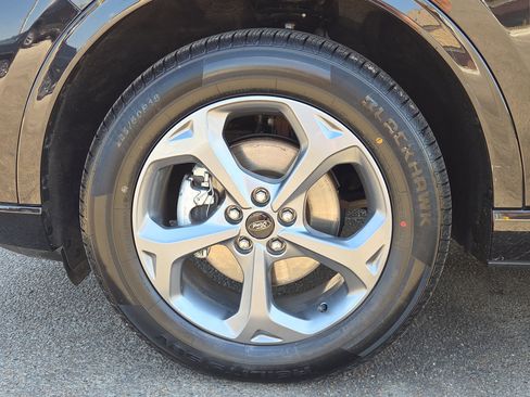 Used 2024 Ford Escape ST-Line AWD/4WD image 8