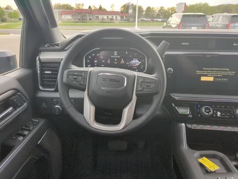 New 2026 GMC Sierra 2500 Denali w/ Denali Reserve Package AWD/4WD image 14