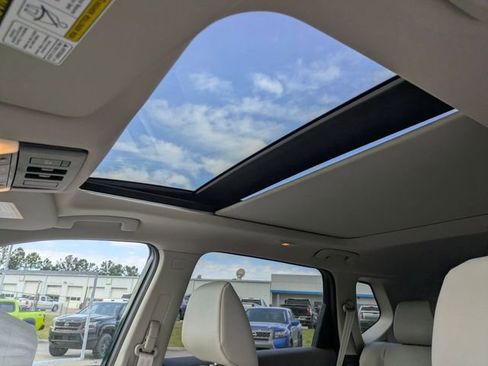 New 2026 Nissan Rogue SV FWD image 24