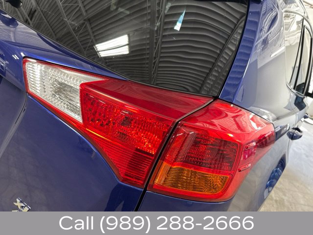 Used 2015 Toyota RAV4 XLE w/ Four Season Floor Mat Package AWD/4WD image 7