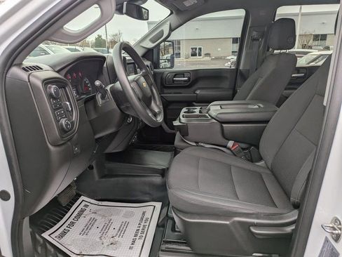 Used 2024 Chevrolet Silverado 3500 W/T image 14