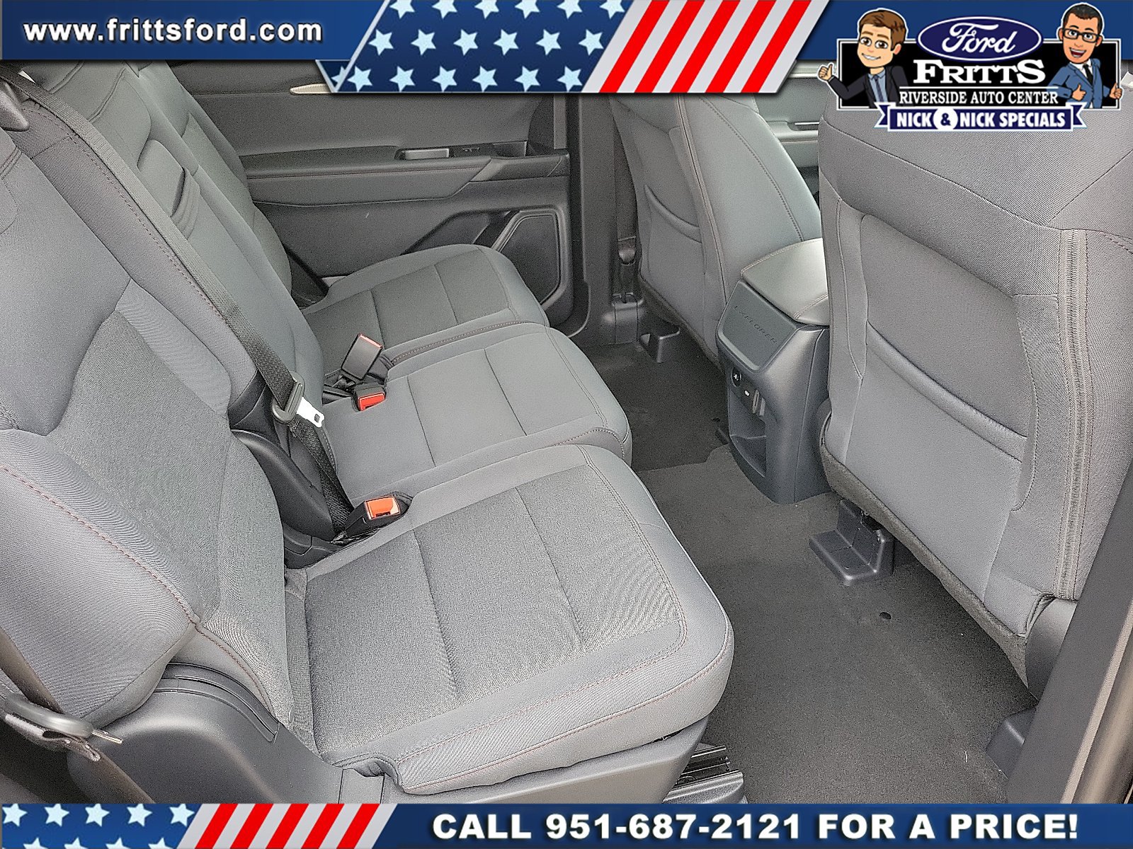 New 2026 Ford Explorer Active RWD image 19