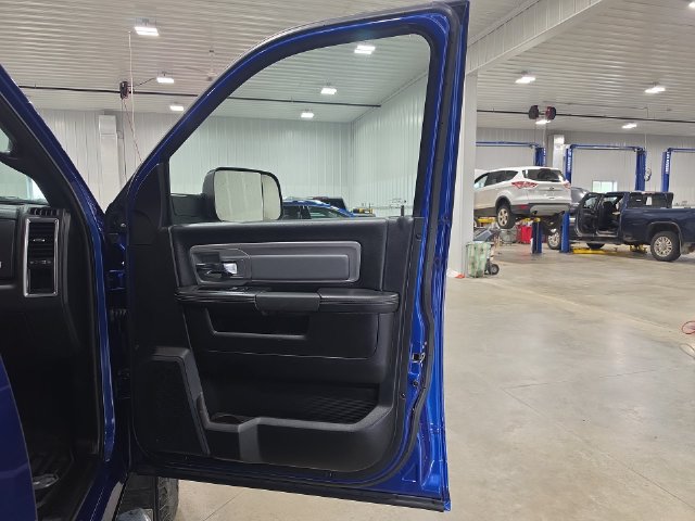 Used 2018 RAM 2500 Power Wagon w/ Luxury Group AWD/4WD image 30