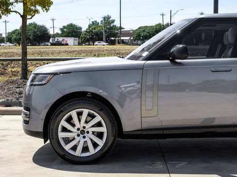 New 2026 Land Rover Range Rover SE AWD/4WD image 13