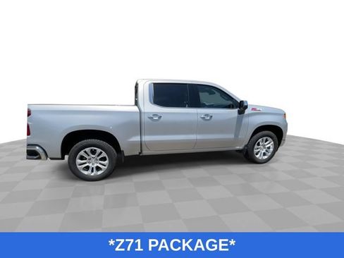 Used 2022 Chevrolet Silverado 1500 LTZ w/ LTZ Premium Package AWD/4WD image 10
