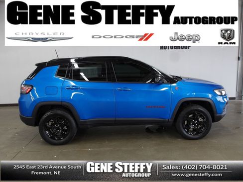 Used 2023 Jeep Compass Trailhawk w/ Trailhawk Elite Group AWD/4WD image 1