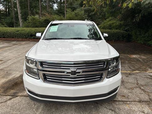 Used 2017 Chevrolet Suburban Premier AWD/4WD image 19
