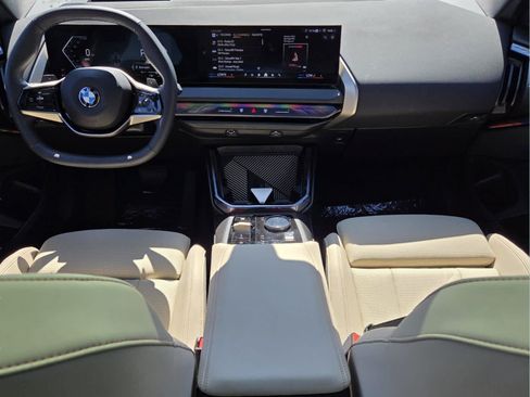 Used 2025 BMW X3 xDrive30i w/ Premium Package AWD/4WD image 13