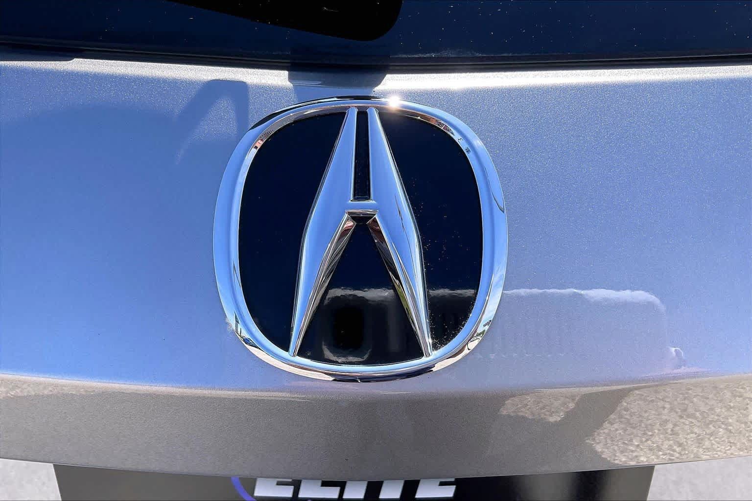 Certified 2024 Acura MDX w/ Technology Package AWD/4WD image 32