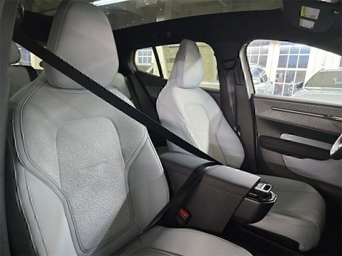 New 2026 Volvo EX30 Ultra w/ Protection Package image 16
