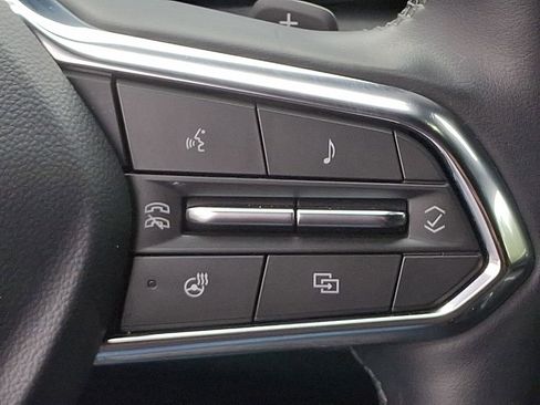 Used 2025 Chevrolet Equinox LT AWD/4WD image 22