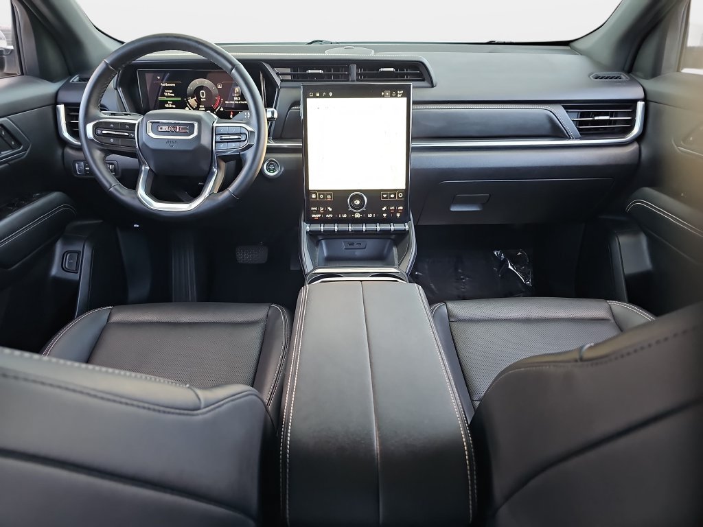 Used 2026 GMC Terrain Elevation w/ Elevation Premium Package FWD image 19