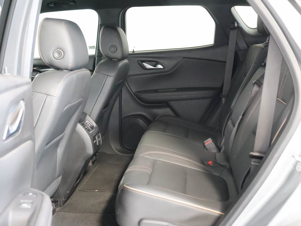 Used 2024 Chevrolet Blazer Premier w/ Driver Confidence II Package AWD/4WD image 7