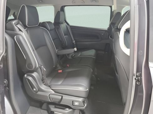 Used 2025 Honda Odyssey Touring image 15