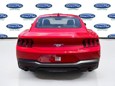 Used 2026 Ford Mustang Premium RWD image 6