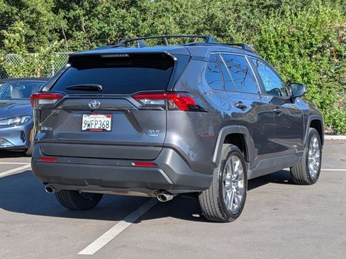 Used 2025 Toyota RAV4 XLE Premium w/ Weather Package image 5