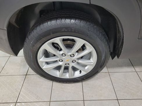 Used 2024 Chevrolet TrailBlazer LS image 49
