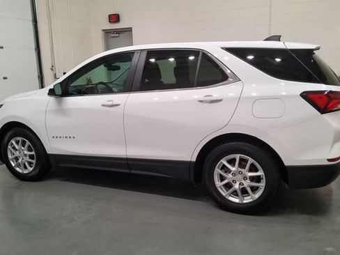 Used 2024 Chevrolet Equinox LT FWD image 4