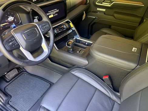 New 2026 GMC Sierra 1500 Denali AWD/4WD image 11