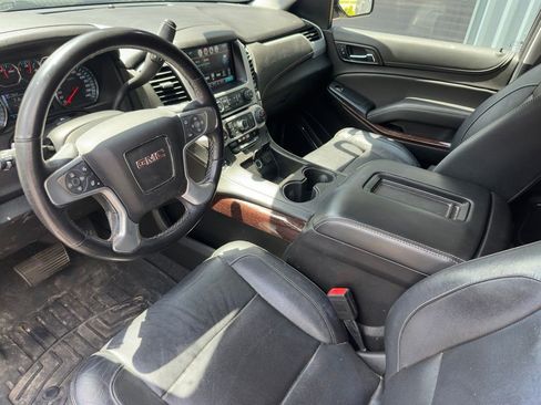 Used 2020 GMC Yukon SLT AWD/4WD image 11