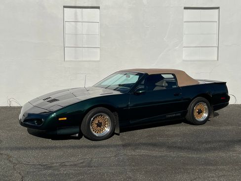 Used 1992 Pontiac Firebird Trans Am image 4