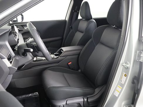 New 2025 Mitsubishi Outlander ES image 28