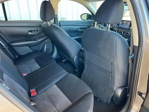 Used 2022 Nissan Sentra SR w/ Trunk Package image 25