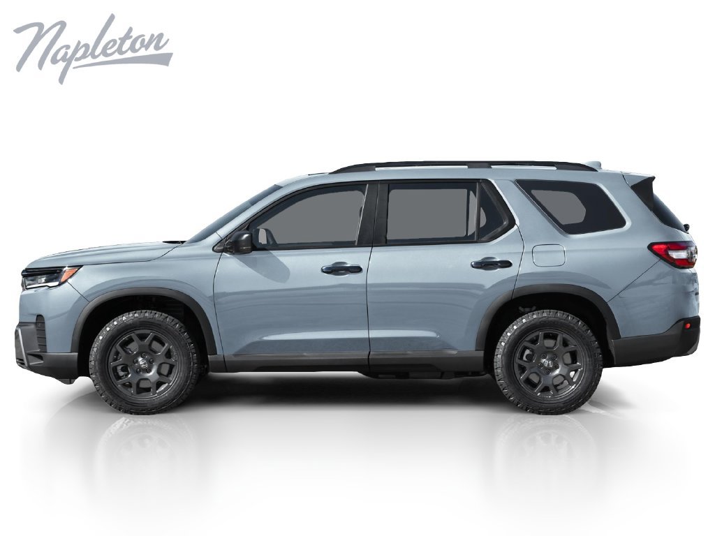 New 2026 Honda Pilot TrailSport image 3