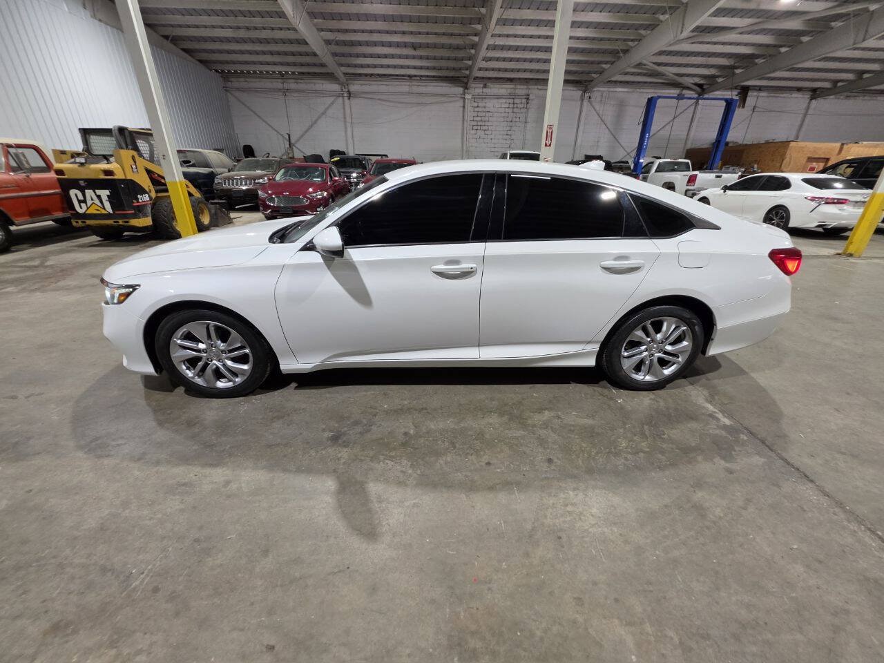 Used 2019 Honda Accord LX image 5
