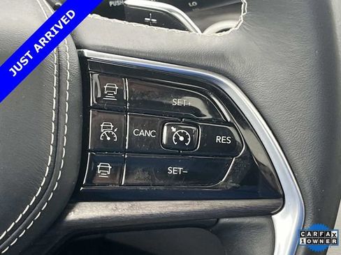 Certified 2022 Jeep Grand Cherokee L Overland image 33