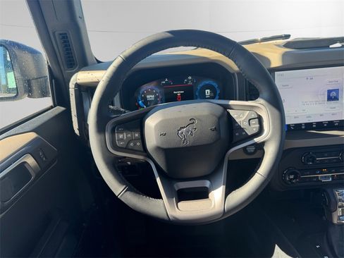 New 2025 Ford Bronco Big Bend image 12