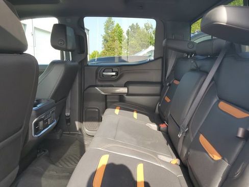 Used 2020 GMC Sierra 1500 AT4 w/ AT4 Premium Package AWD/4WD image 11