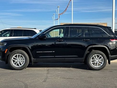 New 2025 Jeep Grand Cherokee Laredo X AWD/4WD image 10