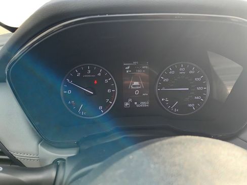 Used 2023 Subaru Outback Premium image 28