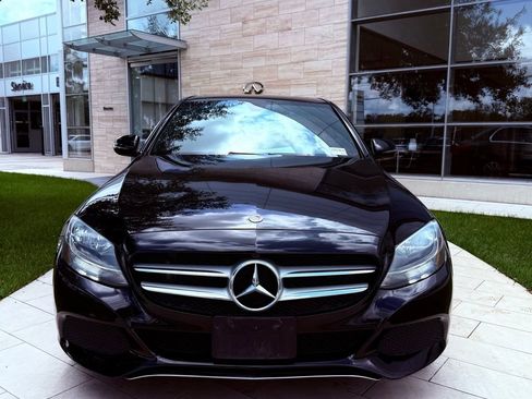Used 2018 Mercedes-Benz C 300 Sedan image 2