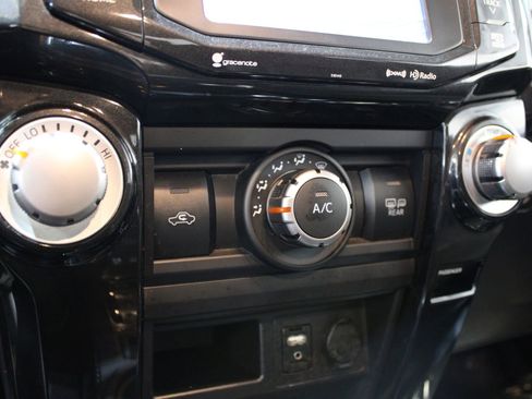 Used 2017 Toyota 4Runner TRD Pro image 29