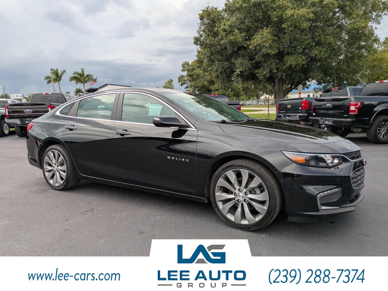Used 2017 Chevrolet Malibu Premier w/ Premier Sun and Wheel Package FWD image 1