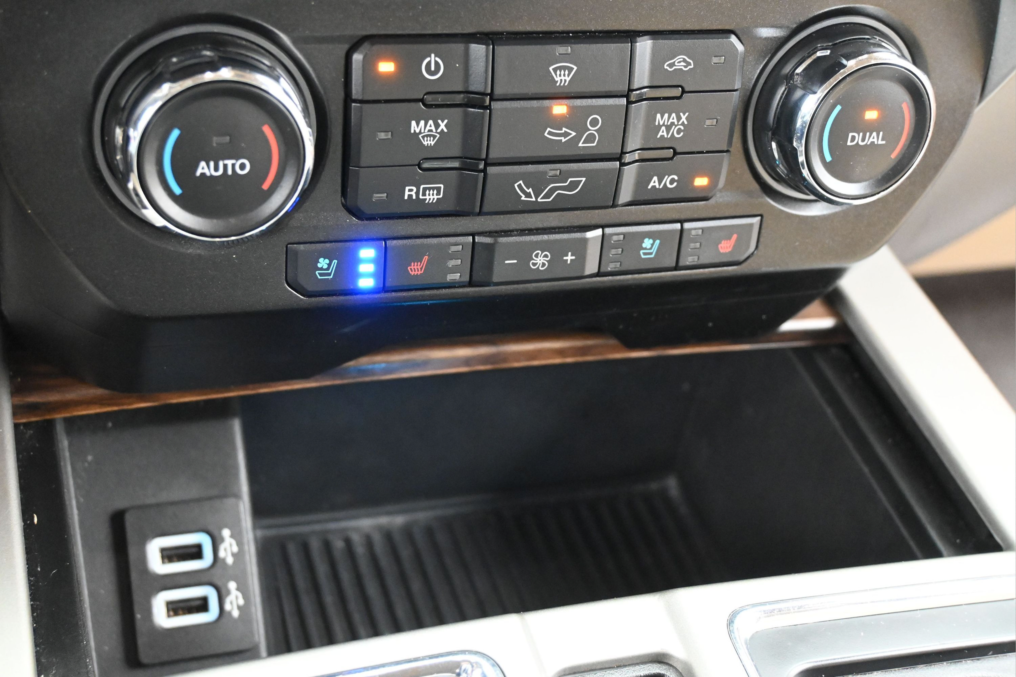 Used 2018 Ford F150 Lariat AWD/4WD image 19