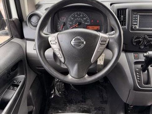 Used 2019 Nissan NV200 SV w/ Navigation Package FWD image 14