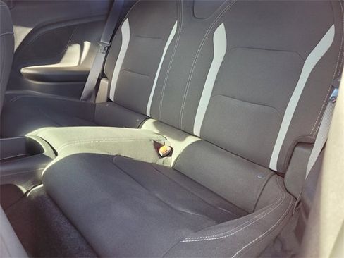 Used 2018 Chevrolet Camaro LT w/ RS Package image 6