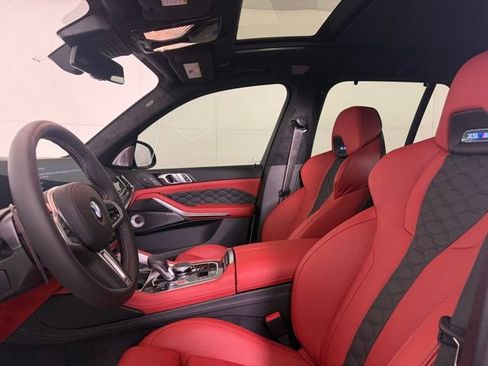 Used 2026 BMW X5 M Competition w/ Executive Package image 30
