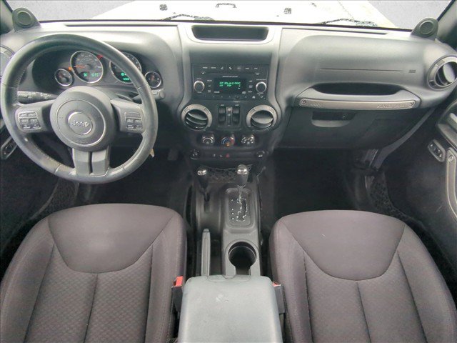 Used 2014 Jeep Wrangler Unlimited Sport w/ Quick Order Package 24S AWD/4WD image 16