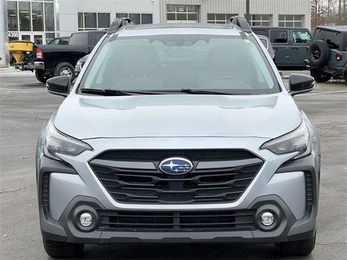 Used 2023 Subaru Outback Premium image 42