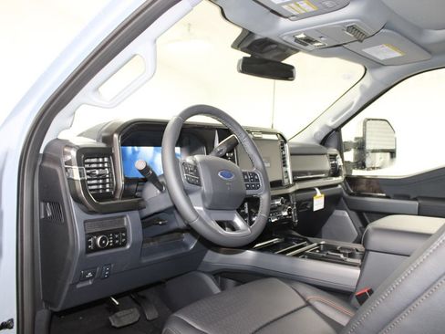 New 2026 Ford F350 Lariat w/ Chrome Package AWD/4WD image 23