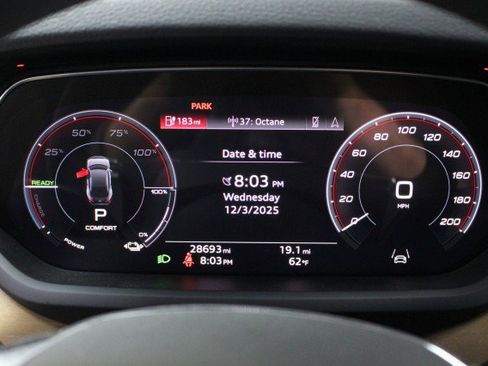 Used 2023 Audi e-tron GT Premium Plus image 13