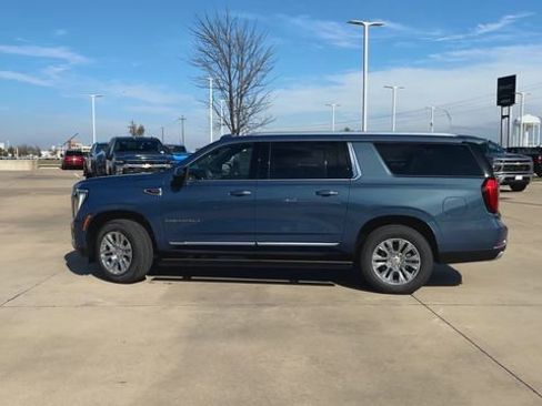 New 2026 GMC Yukon XL Denali w/ Sun & Power Step Package image 6