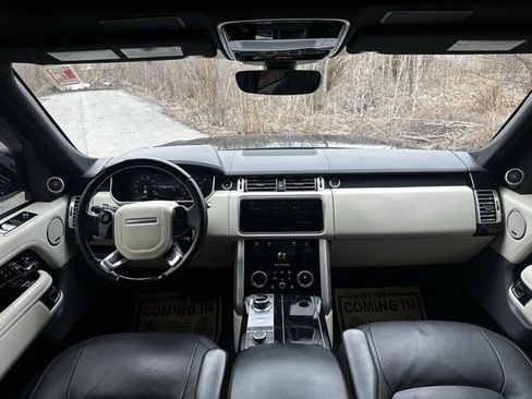 Used 2020 Land Rover Range Rover HSE image 29