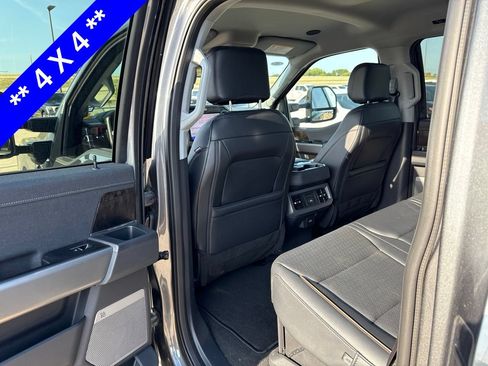 Used 2026 Ford F250 Lariat w/ Black Appearance Package AWD/4WD image 7